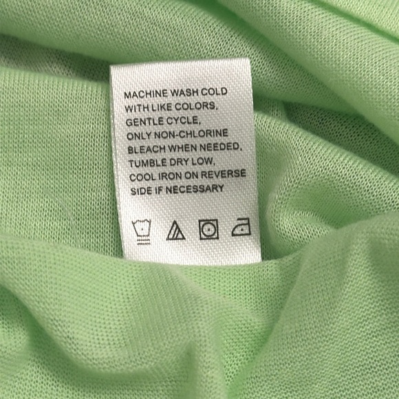 NWT- Series 8 fitness sleeveless active tank top crop shirt, Size L - Picture 8 of 10